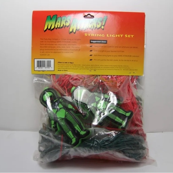 Mars Attacks String lights - Picture 2 of 2